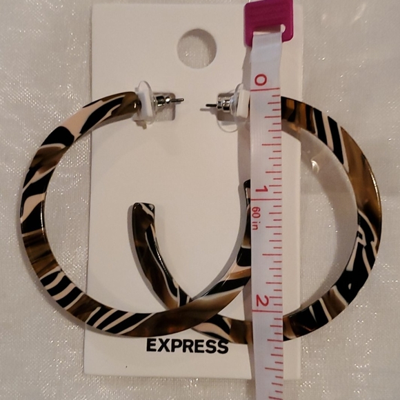 EARRINGS - Picture 4 of 5